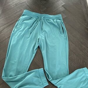 Gilly Hicks Sea Green Activewear Pants